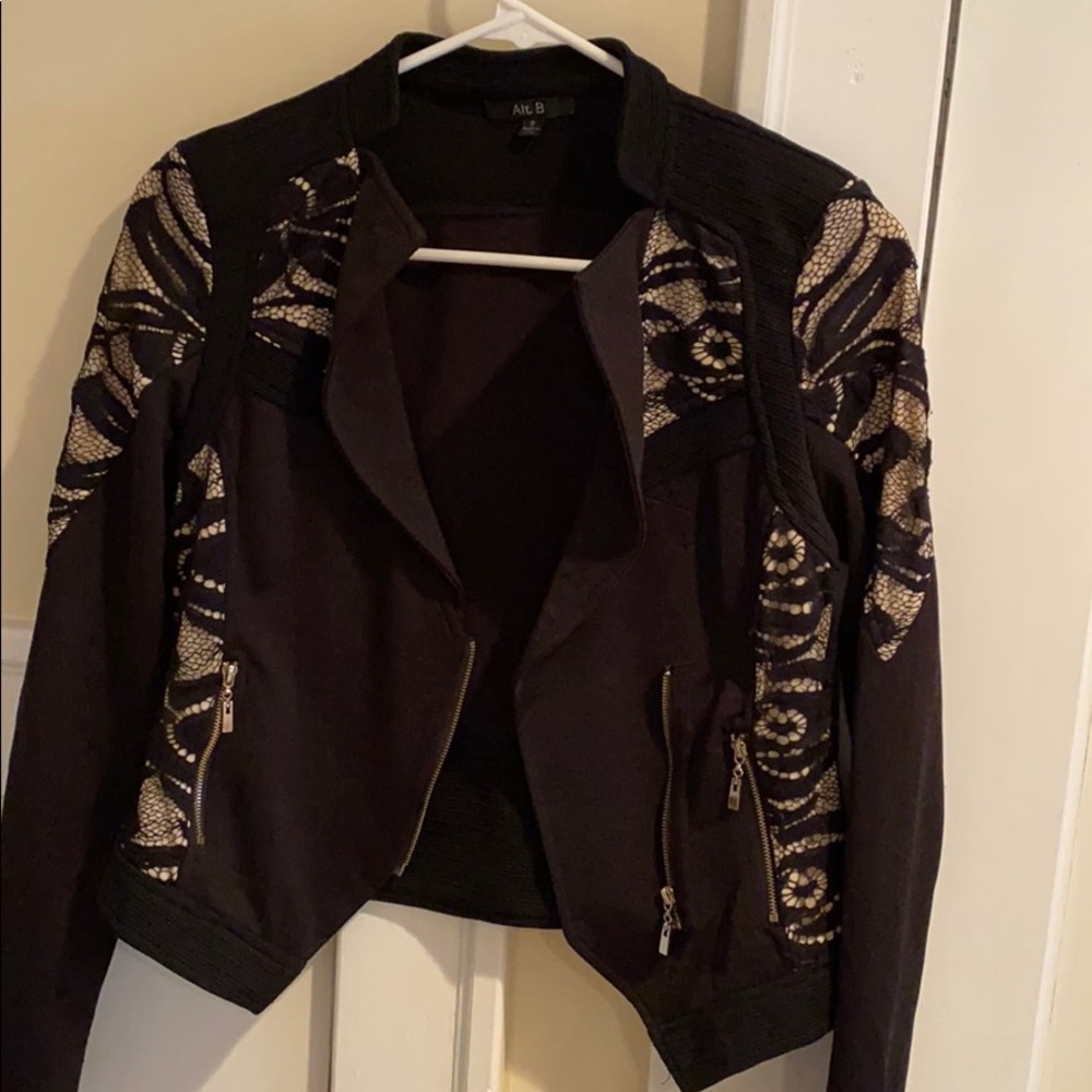 Black and cream Blazer